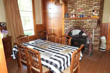 61 Station Road, Totara