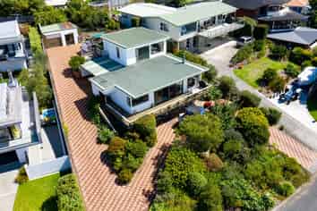 21 Gordon Craig Place, Algies Bay