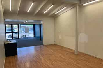 220m2* Retail/Office - Kaiapoi