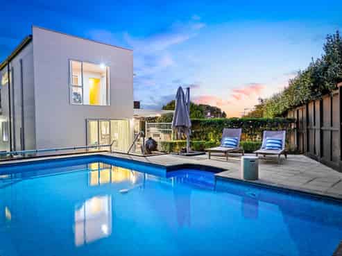 1-209 St Andrews Road, Epsom