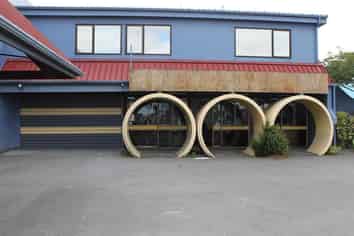 For Lease - Car Yard