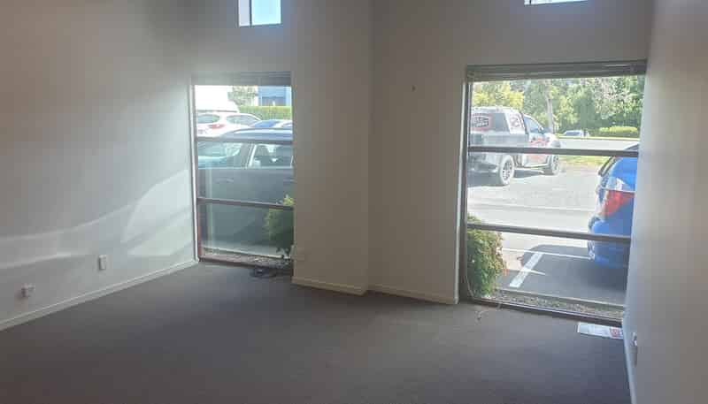 Unit 9&10, 597 Rosebank Road, Avondale