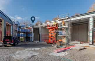 Brand new in Papamoa / Office - Warehouse 