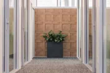 Office Shoreline Business Centre For Lease