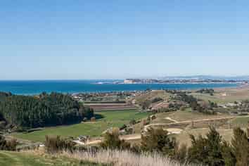 123 Eskridge Drive, Eskdale