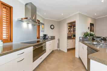 123 Eskridge Drive, Eskdale