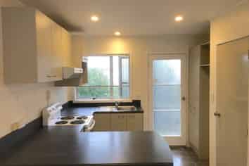 6/27 Pakuranga Road, Pakuranga