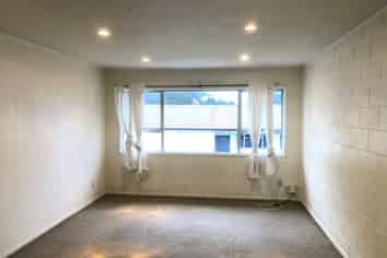 6/27 Pakuranga Road, Pakuranga