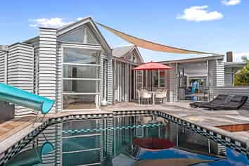 31 Tizard Road, Birkenhead