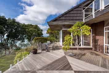 6 Sharon Road, Waiake