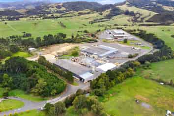 Heavy Industrial – Regionally Central – For Sale and Lease