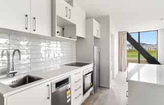 307 LQ, 16 Mountain Ash Drive, 