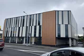 100% refurbished to the Highest Standard