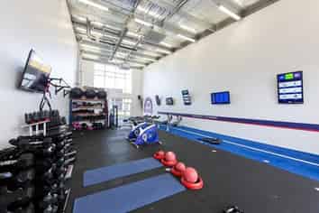 Affordable Ferrymead Unit - Office/Showroom