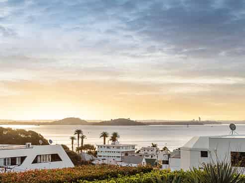 21 Benbow Street, Saint Heliers