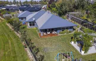 1A Grosvenor Grange, Gleniti