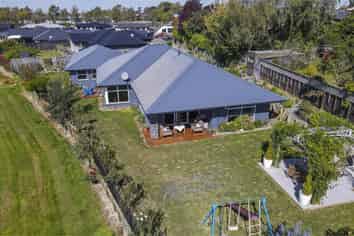 1A Grosvenor Grange, Gleniti