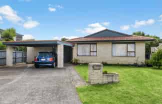 12 Sheralee Place, Bucklands Beach