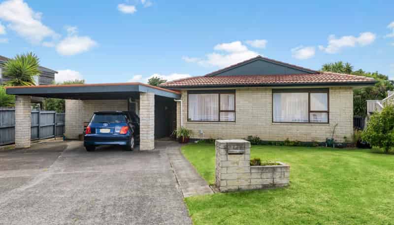 12 Sheralee Place, Bucklands Beach