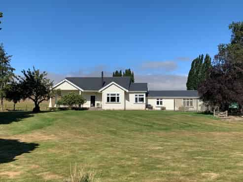 101 Moa Flat Road, Ettrick