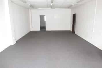 213M² PAPAKURA OFFICE/RETAIL - TAKE ALL OR PART