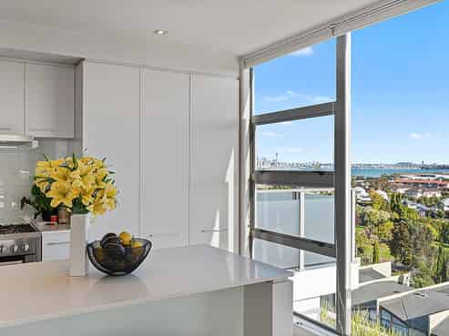 405/16 Huron Street, Takapuna