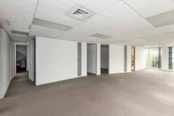 Albany Office for Sale - $898K + GST (if any) will buy