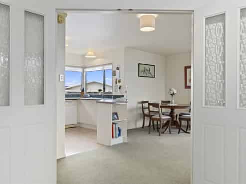 15B Sinclair Street, Greerton