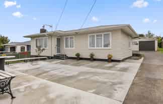 8 Spencer Street, Western Heights