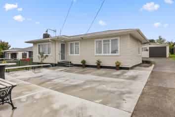 8 Spencer Street, Western Heights