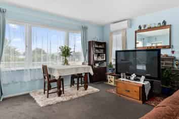 8 Spencer Street, Western Heights