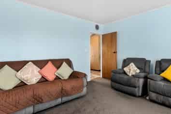 8 Spencer Street, Western Heights