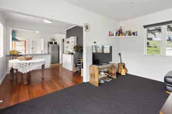 36 Curd Road, Maungakaramea