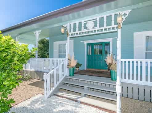 1024 Alexandra Road, Manawaru