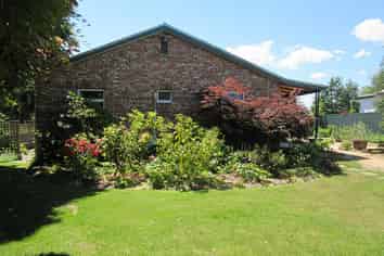 54 Bernard Road, Albert Town