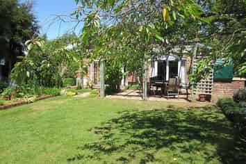 54 Bernard Road, Albert Town