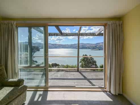 38 Kotare Lane, Takamatua