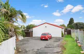 2/27 Range View Road, Mount Albert