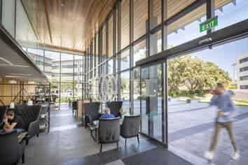 Central Park Cafe/Coffee Kiosk Opportunity!