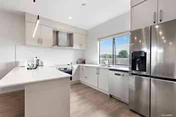 13 Houkura Way, Mount Albert