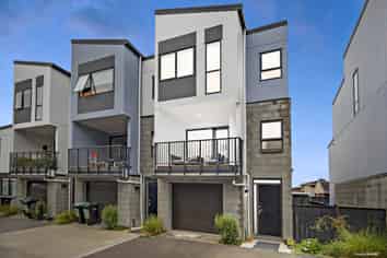 13 Houkura Way, Mount Albert