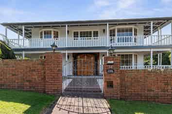 14 Vista Place, Kawaha Point