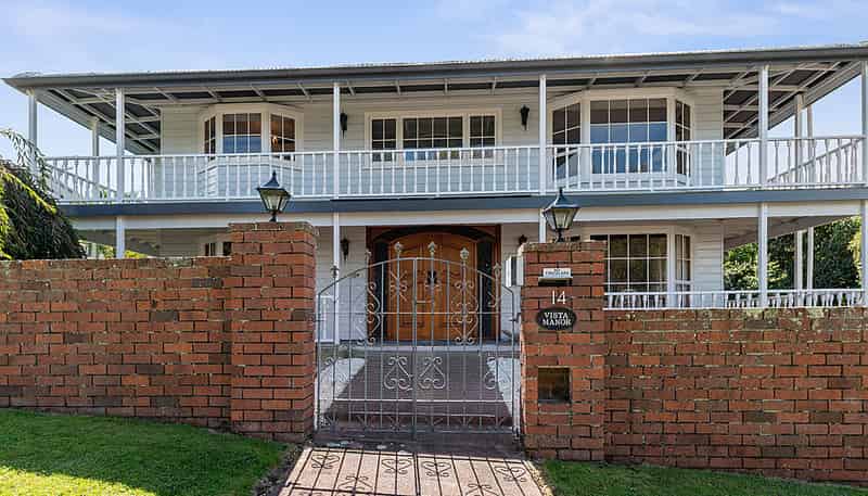 14 Vista Place, Kawaha Point