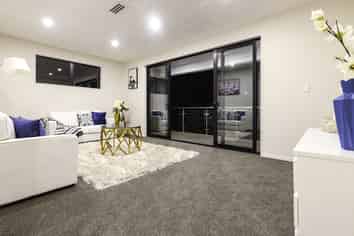 166 Ninth View Ave, Beachlands