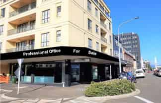 Perfect for an Owner-Occupier or Investment