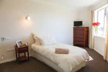 SA107/49 Covent Drive, Stoke