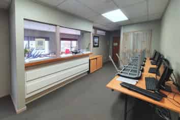 'White House' office space