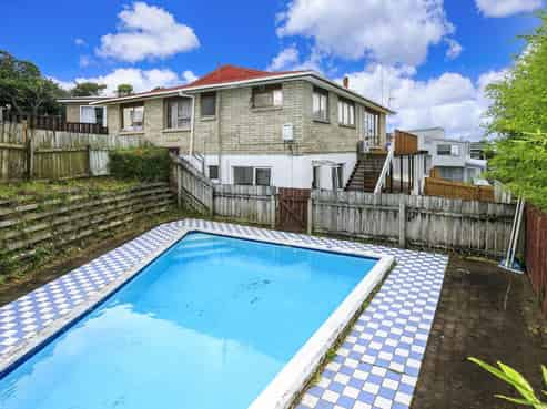 79 Lynden Avenue, Hillcrest