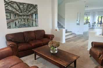 2 Pinecrest Drive, Gulf Harbour