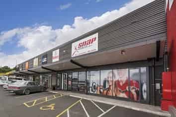 Constellation Drive Retail for Lease